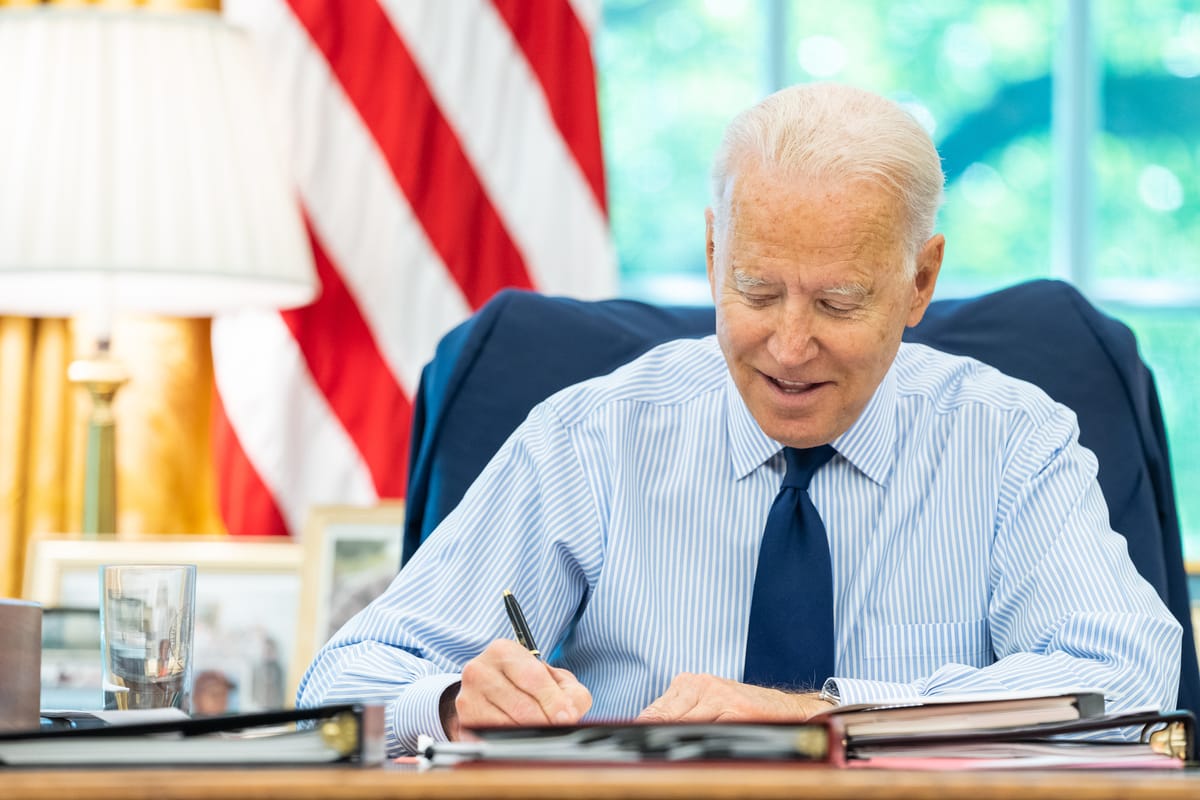 Biden Follows Through with a Veto on Overturning SAB 121 Crypto Custody Bill